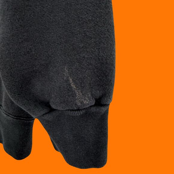 90's vintage faded black bloomie's sweatshirt MEDIUM bloomingdale's - Picture 7 of 7